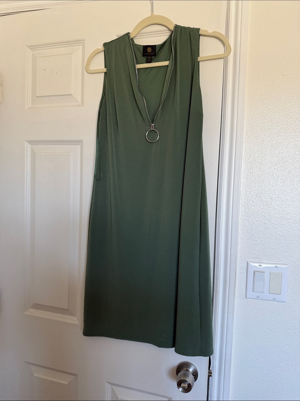 JM Collection Olive Green Sleeveless V-Neck Shift Dress with Ring Zip